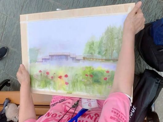 谢女士|黄兴公园赏荷、写生......这群人乐观抗癌令人动容！