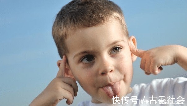 妈妈|孩子问“我被打了,能还手吗”,这妈妈的回答显高智慧,值得学习