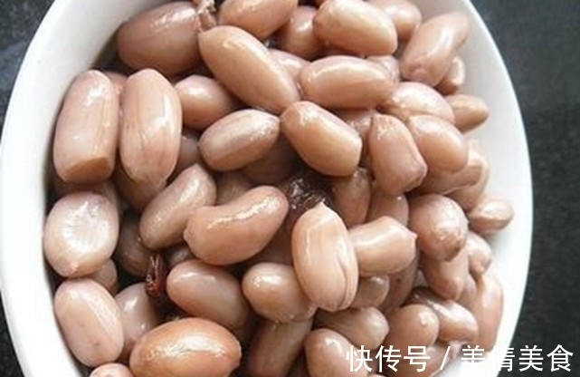 花生米|水煮花生不入味的原因找到了，第一步就做错花生当然不入味