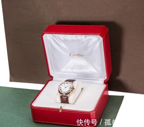 配饰|三十五岁男人配饰手表，品牌选择真的很重要吗是非常重要！