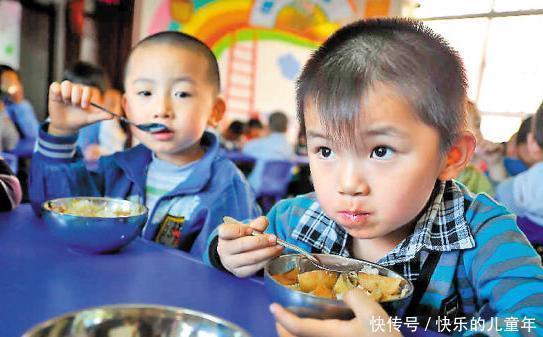 妈妈|南方妈妈身高不高，孩子身高却达182CM，3个长高方法可了解