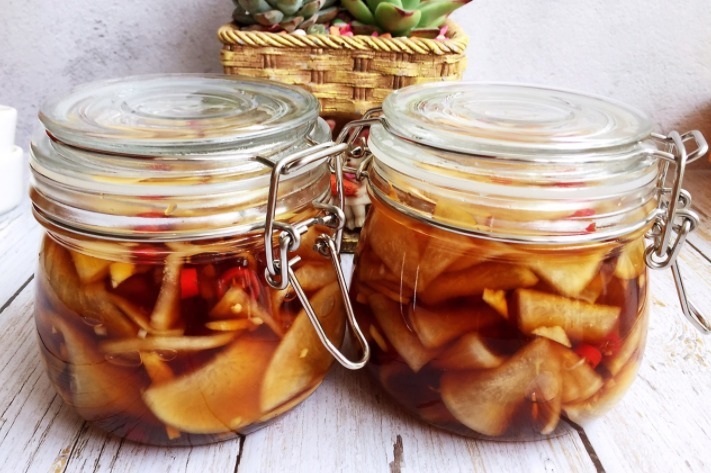 好吃|被很多人“嫌弃”的蔬菜,简单一拌真好吃,2块钱就能做一大盆