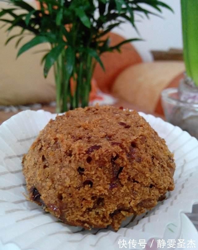 猪皮|女人别太节俭，多吃这几种食物，补充胶原蛋白，恢复年轻好气色