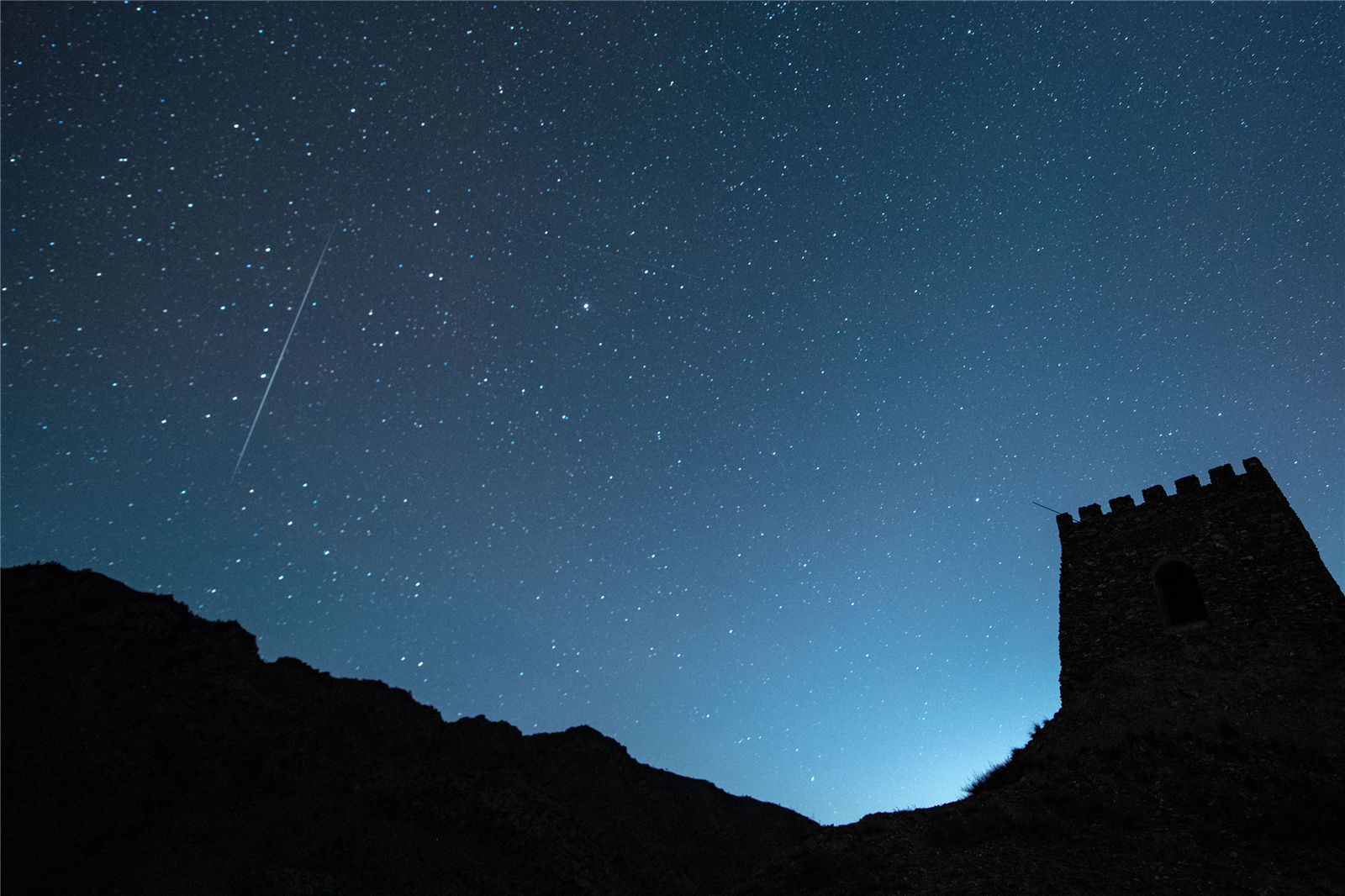 贺兰山|零下18℃寒夜的守候 带你看贺兰山双子座流星雨