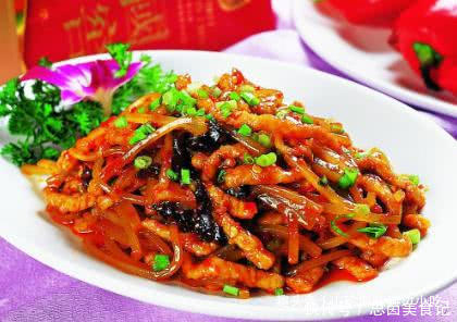 颜色|为何饭店炒出来的菜,颜色非常鲜亮,其实做对这一步很关键