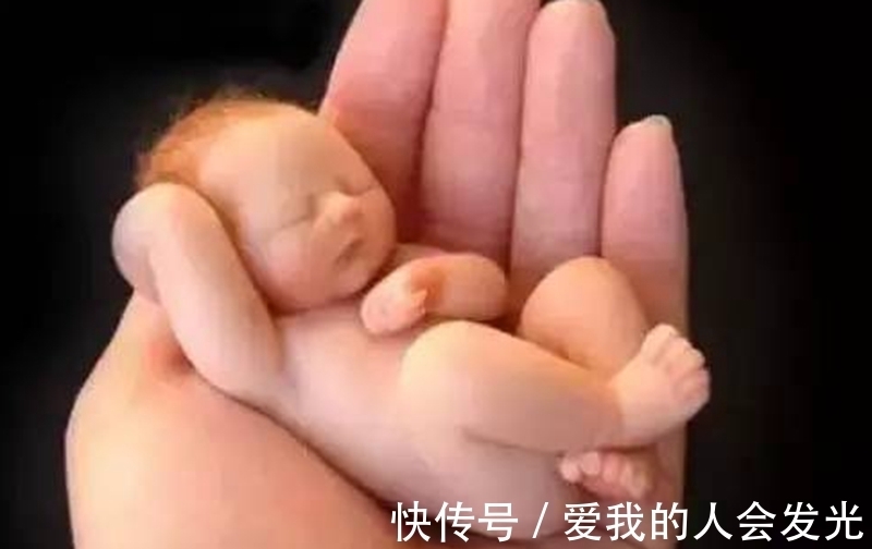 专家|她是世界上最小的婴儿,提前4个月出生,专家称违背医学规律