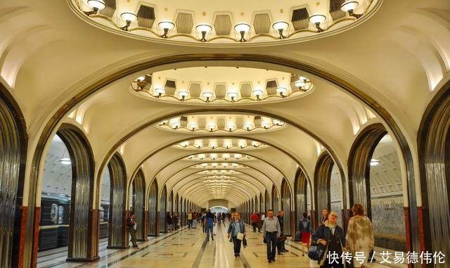 建筑|毛子势力真强:盘点莫斯科那些奢华建筑,酷似黑魔