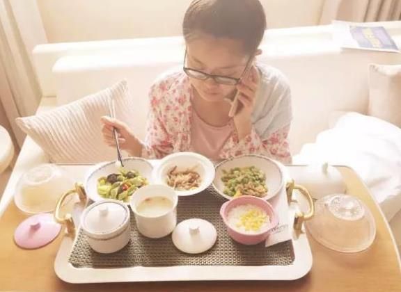 宝妈|产后第一天吃什么?吃对了利于产妇恢复,吃错了影响新生儿!