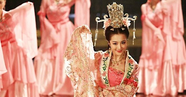 曹操有2句诗堪称神来之笔,1句成酒鬼口头禅,1句老男人最喜欢