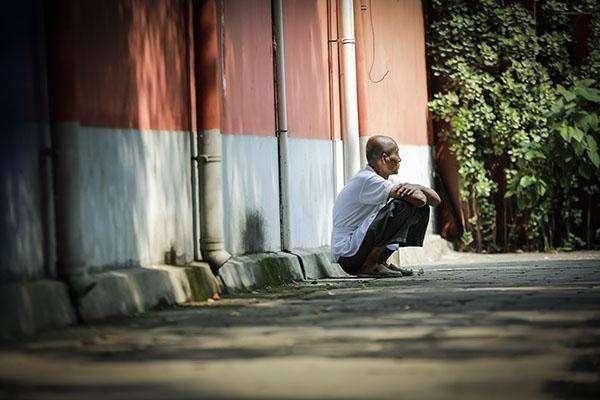 养老|“双儿户”家庭中父母该如何养老,这位老人的经历可能给出了答案