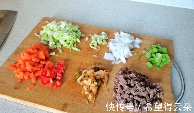 藜麦米饭|藜麦最简单的吃法,只需锅里一煮,孩子喜欢吃!