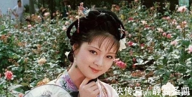 贞静#薛宝钗作下一首诗，当场无人评论，事后贾宝玉嘲讽“不害臊”