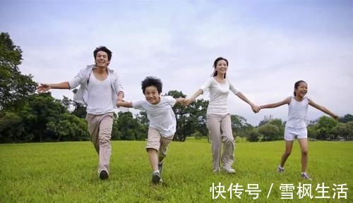 电子产品|14岁前,必须让孩子改掉的几个睡前习惯,否则会错过身高冲刺期