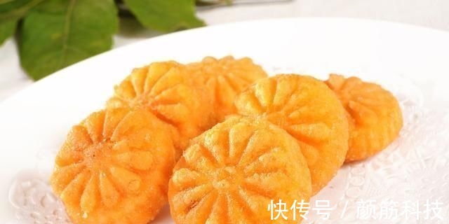 做南瓜饼时，和面记得加点它，南瓜饼香软可口，老人小孩都爱吃