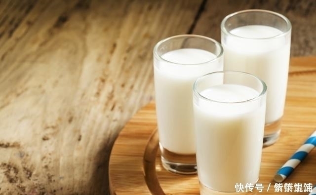 大杏仁|原来吃虾皮不能补钙?医生:真正补钙的4种食物,很多人都不爱吃