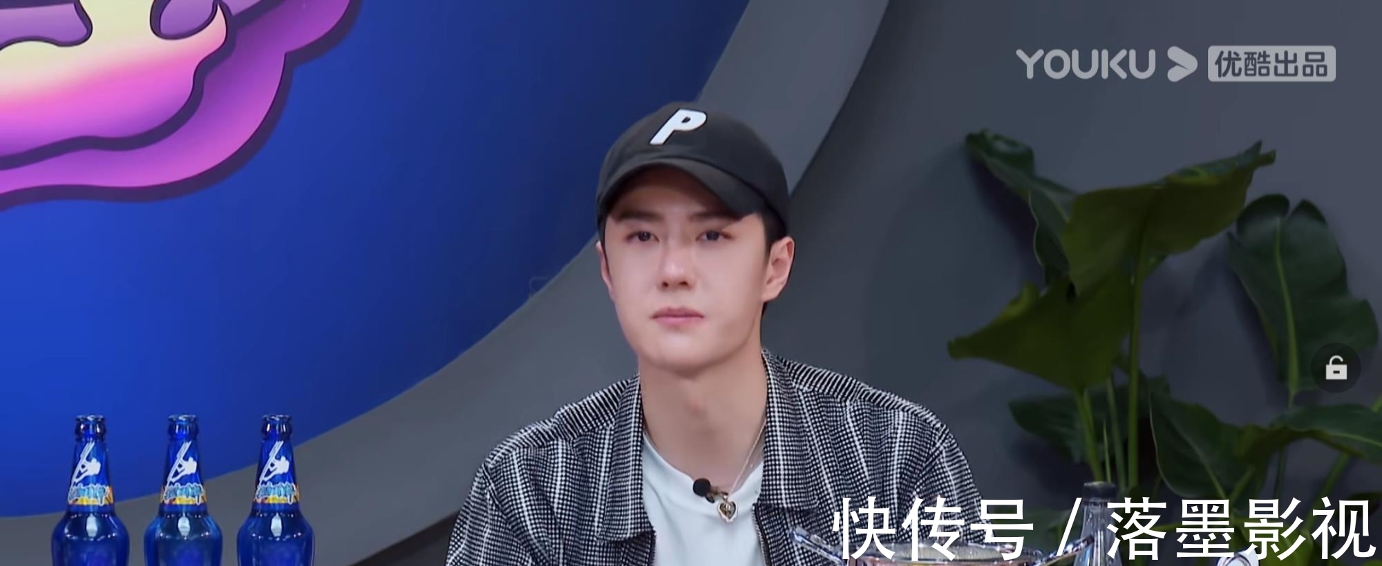 henry|谦逊又自信!听王一博在线分析队员表现,信息量好大!