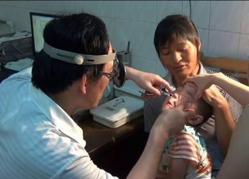 豆豆|“我是孙悟空”,宝妈抱起孩子直奔医院,医生好多孩子都中招了