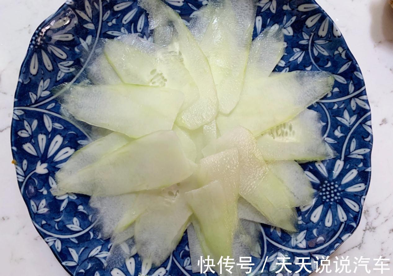 家常蒜泥白肉，制作简单不麻烦，美味可口一点不腻