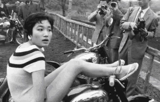 女人|二战时期的日本女人到底有多坏?说出来你未必敢信