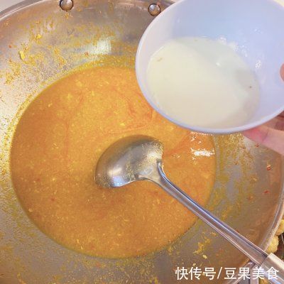 利肢节|好吃的一道特费米饭的印尼巴东酱海鲜，你在哪里呀