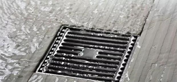 摩擦系数|卫生间装修用什么材料好装修过来人总结10条建议,谁也不敢坑你!