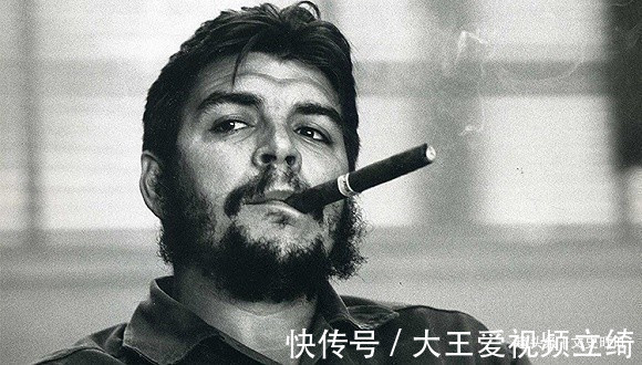 玻利维亚@当刽子手知道自己要杀的人是格瓦拉后,他喝了点酒壮胆