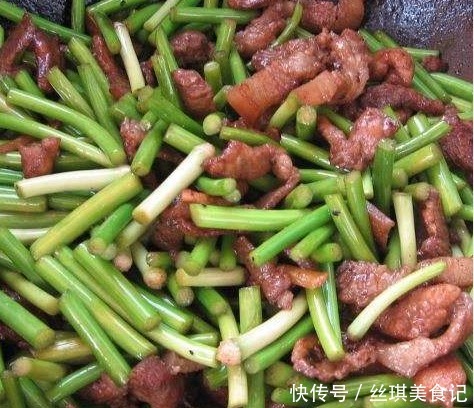  蒜苔|蒜苔炒肉，最忌直接下锅炒，牢记这1步，蒜苔翠绿，肉质鲜嫩