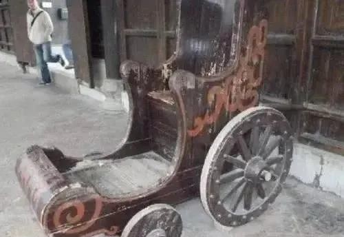 孙膑|孔明双腿没问题 为何打仗总坐“轮椅”，司马懿：这就是最可怕的！