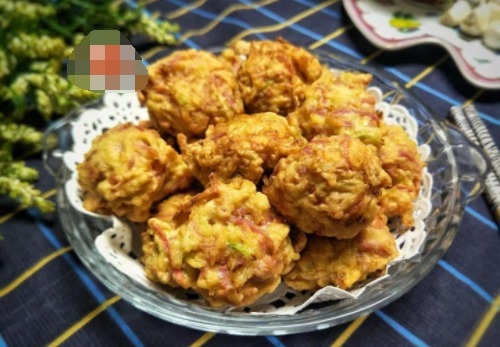 我家隔几天就做这个吃,一次做一大盆,随吃随取,太香了