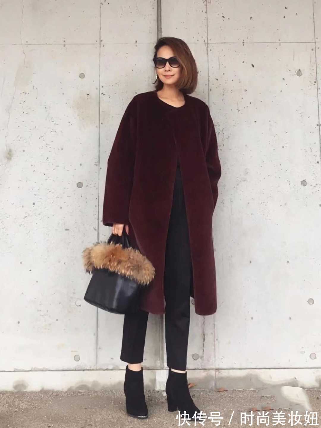 优雅|40岁之后要会优雅穿搭,看她的搭配简洁高级,中年女人学一学