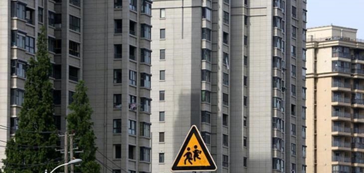 小城市|房子买来25年不住、不租、也不卖,到底图啥看完明白了