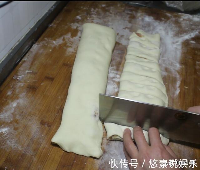 面粉新吃法，不蒸馒头，不包饺子，不烙饼，简单一做，全家吃不够