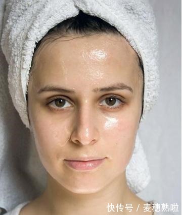 油皮 还在羡慕别人皮肤好护肤品可千万不要跟风,先看这一点!
