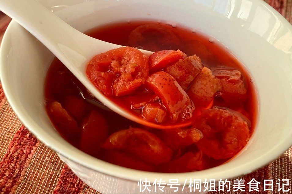 山楂上市季，教你自制山楂罐头，没有添加剂，酸甜可口孩子爱吃