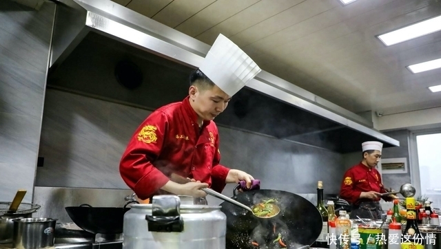 不少|网红餐厅生意好,后厨中藏有不少秘密,别忽视