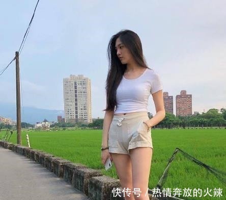 性感身材千篇一律, 完美穿搭让你万中无一!