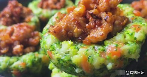 简单|天热了要多吃这菜,简单蒸一蒸,鲜嫩又美味,一上桌就抢光光