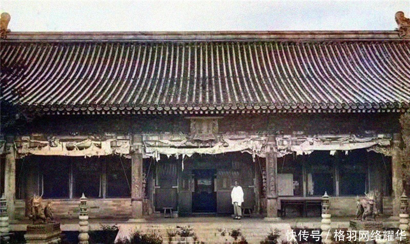 紫禁城|紫禁城百年前的老照片：野草长得很旺盛，图二是慈禧曾居住的地方