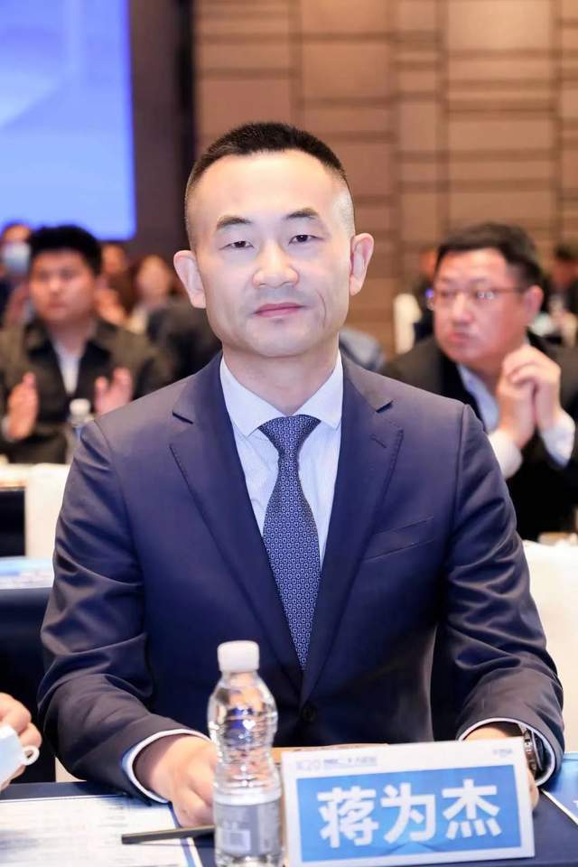 t01e51d1c7a070f47fc.jpg?size=640x960