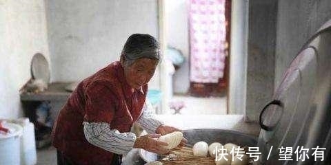 婆婆|近90岁老夫妻，可蒸馒头，能喝酒，长寿秘诀：从不碰一件事
