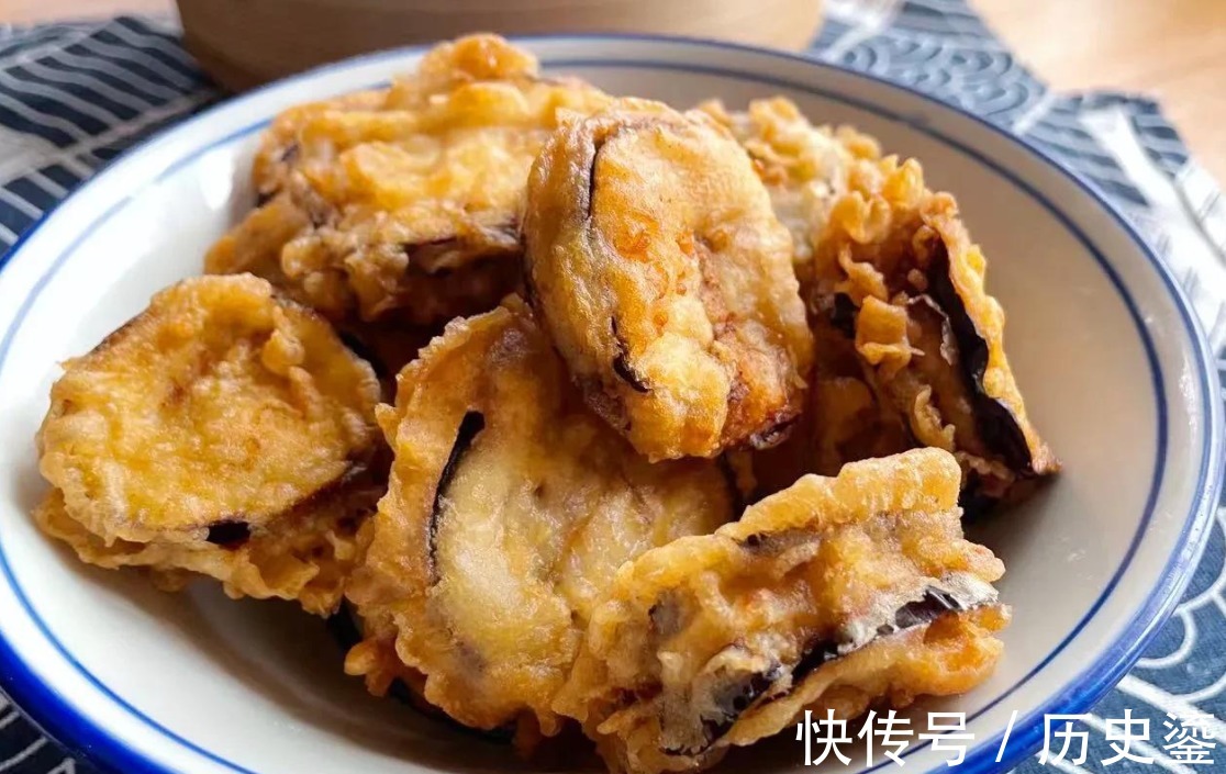 炸茄盒,面糊不能用水调,教你饭店秘制做法,外酥里嫩一咬掉渣