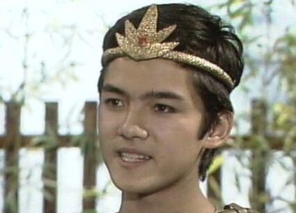 纣王|一介武夫黄飞虎反商投西岐,后有闻太师追兵,如何斩将过五关?