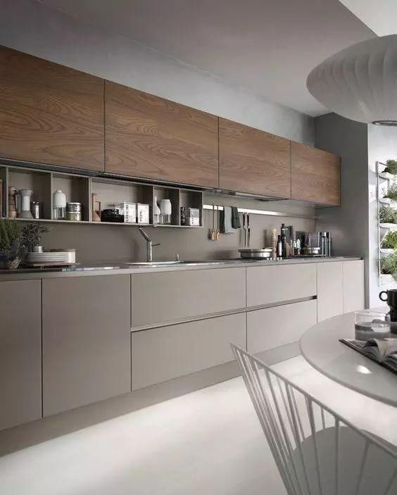 一字杆|以后厨房装修,统统让师傅在吊柜下再挂个隔板,谁用谁知太好用了