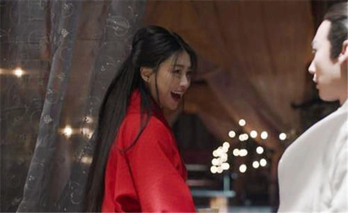  嫪毐|“大秦赋”中赵姬问嫪毐：你都会什么呀？嫪毐：小人精通骑马