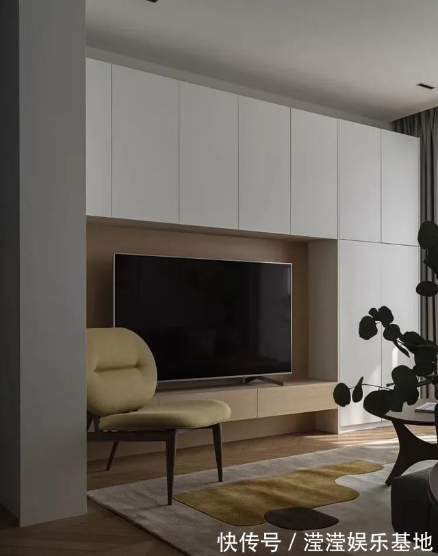 收纳|100㎡小三房,坚持全屋打满柜子,飘窗这样设计,太实用了