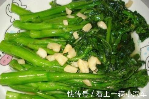 朋友们|无论炒什么青菜,只需学会这6招,青菜鲜香翠绿不发黑,入味!
