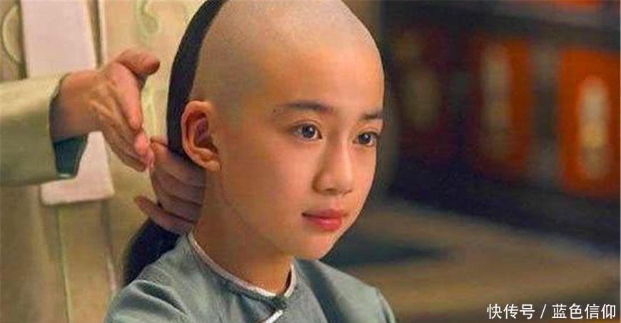 晚年|众人皆知此女是乾隆挚爱，一人是乾隆亲人却看不懂，晚年郁郁而终！