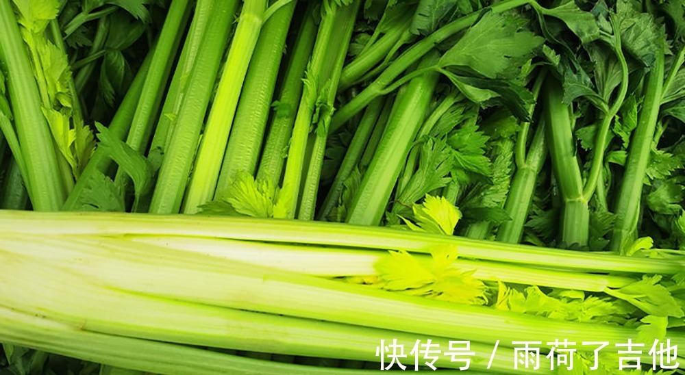 大蒜|三伏天吃什么，这几种食物不能少，价钱再贵，也要买给家人吃！