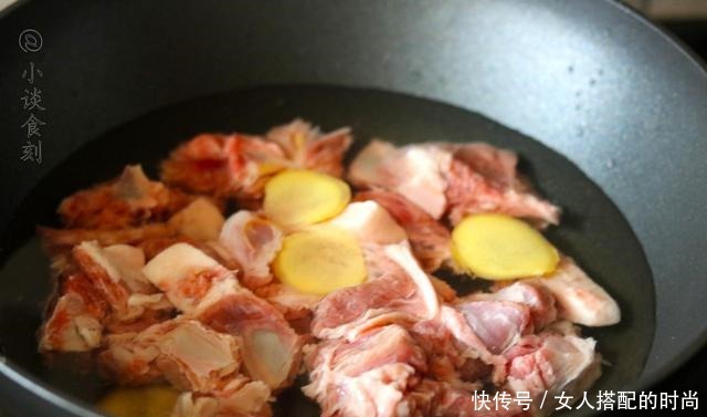 冬天炖羊肉,牢记正确做法“3放2不放”,汤鲜肉烂,不膻也不柴