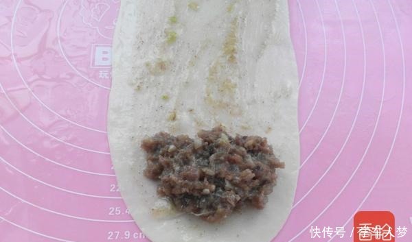 奶奶拿手的“香酥牛肉饼”,吃了10年没吃腻,香到没朋友